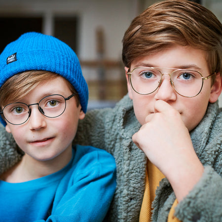 Warum immer mehr Kinder Brillen tragen müssen 